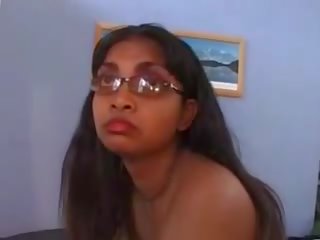 Szűz- asszony indiai geeta