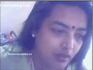 Superb Bhabhi adult video - IndianSexMms.co